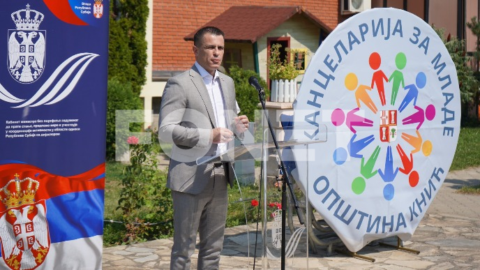 Otvoren kamp u Kniću
